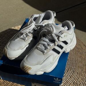 Adidas Magmur Runner LIKE NEW